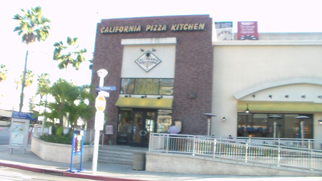 California Pizza Kitchen, Long Beach Pike